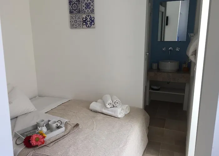 بيت للعطل La Casetta 19 *